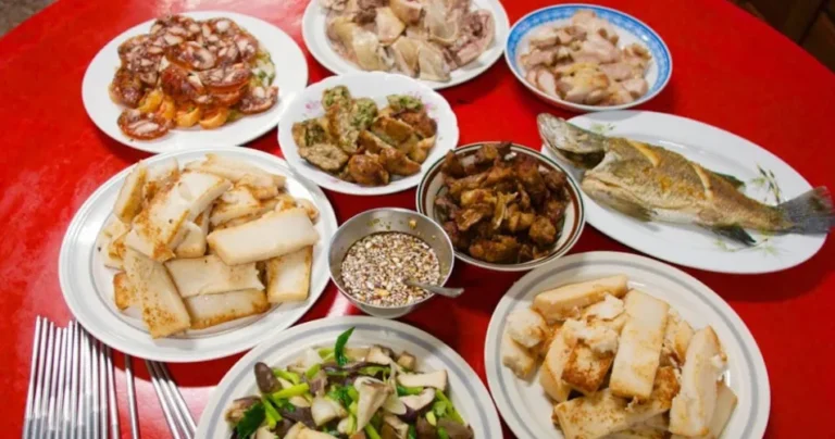 What Local Dishes Should You Try While Exploring Taiwan