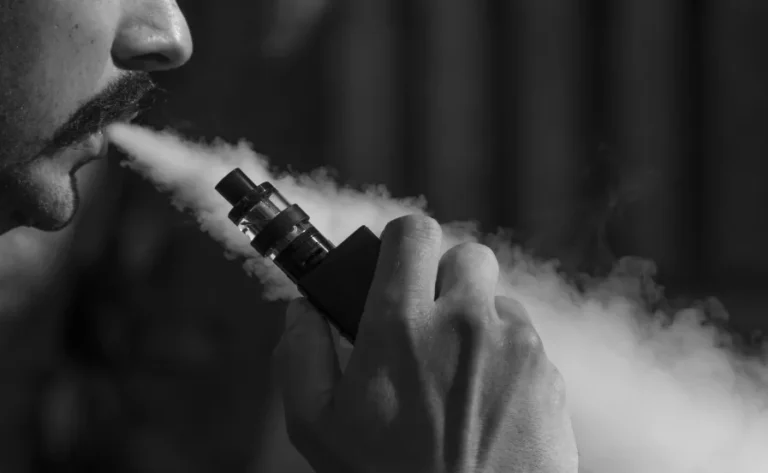 Master Your Vaping Game 5 Expert Tips for the Ultimate Experience