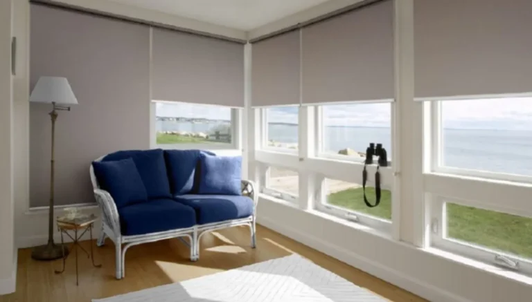 Top Benefits of Using Roller Blinds on Plastic Windows