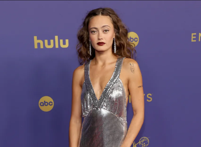 Ella Purnell Height