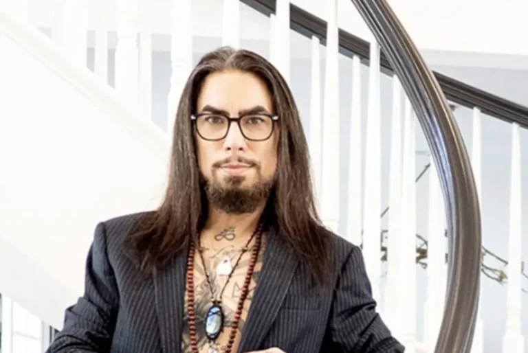 Dave Navarro Height, Weight, Age, Net Worth, Career, And More