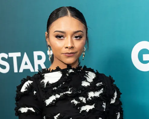 Alix Lapri Age, Net Worth, Height, Weight, Career And More - Bio Scops