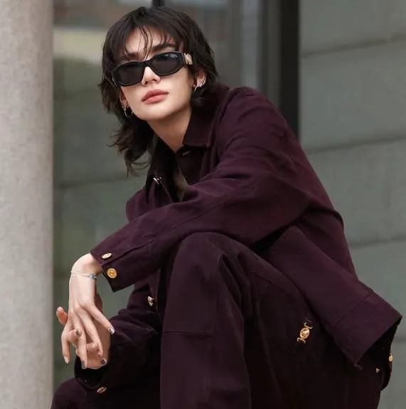 Hyunjin Height, Weight, Age, Net Worth, Career, And More