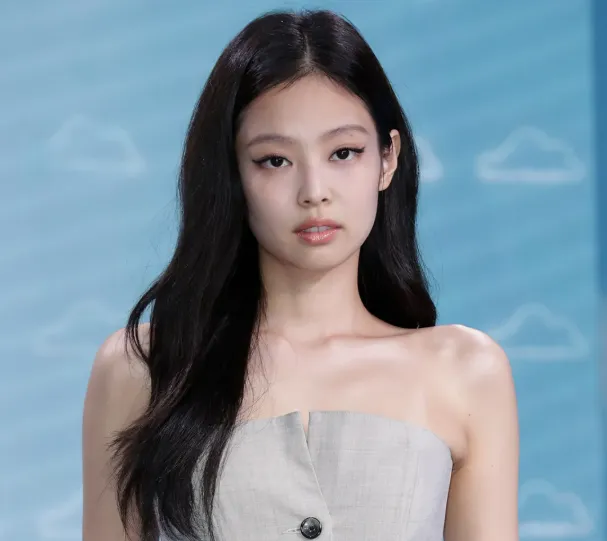 Jennie Kim Height, Weight, Age, Net Worth, Career, And More