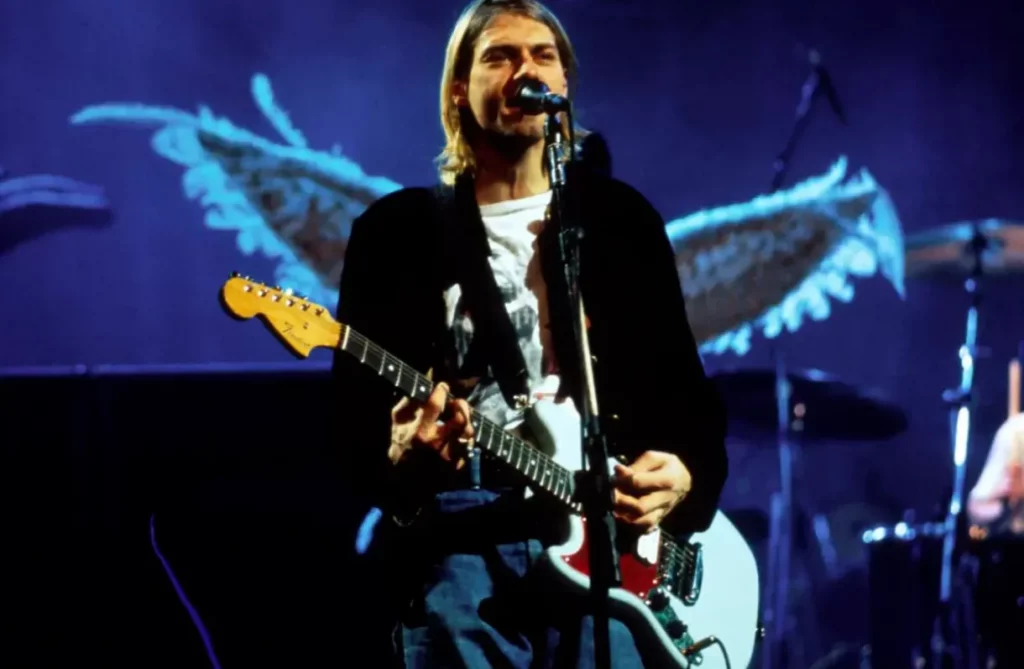 Kurt Cobain's Height, Age, Weight, Net Worth, Career, And Full Bio