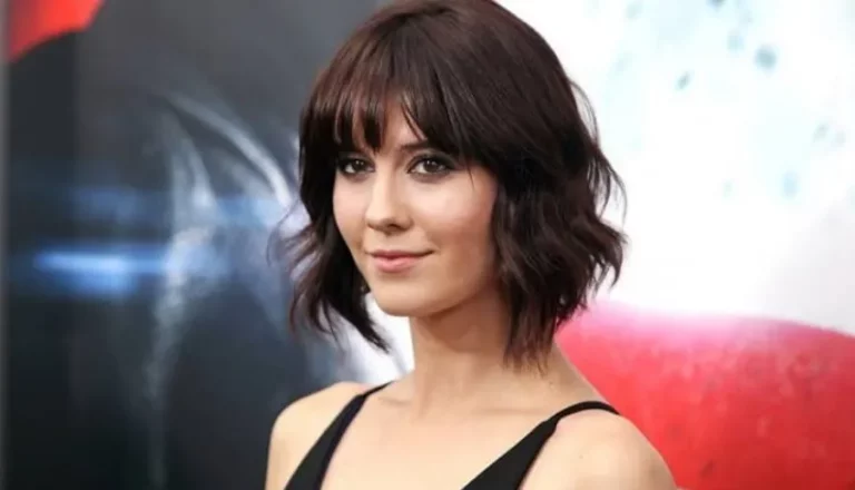 Mary Elizabeth Winstead Height, Weight, Age, Net Worth, Career, And Full Bio
