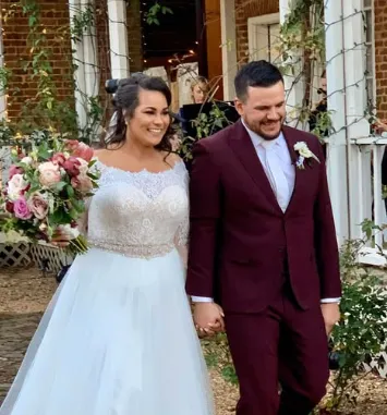 Kyle Schwarber's Wife's Ethnicity, Height, Weight, Net Worth, Age, Career And Full Bio