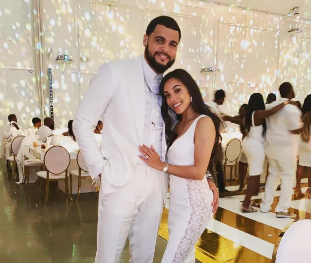 Mike Evans' Wife, Age, Height, Weight, Net Worth, Career, And More