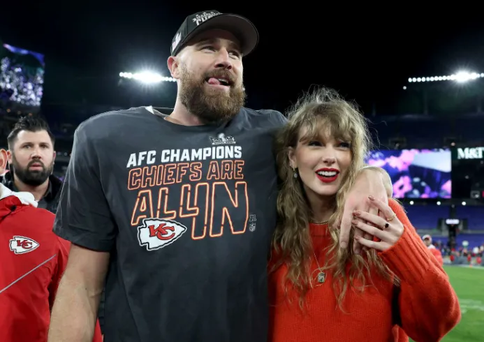 Travis Kelce Ethnicity, Height, Weight, Net Worth, Age, Career And Full Bio