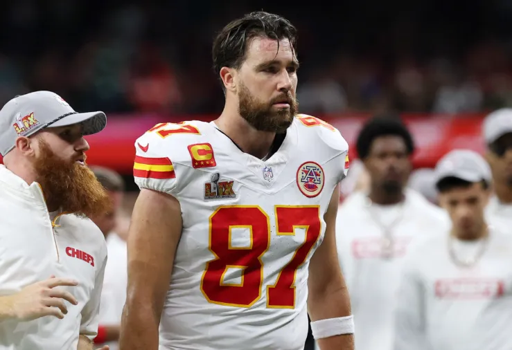Travis Kelce Ethnicity, Height, Weight, Net Worth, Age, Career And Full Bio