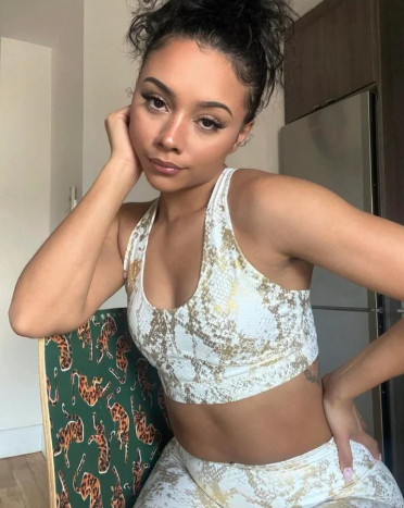 Alix Lapri Age, Height, Weight, Career, Net Worth And More - Bio Scops