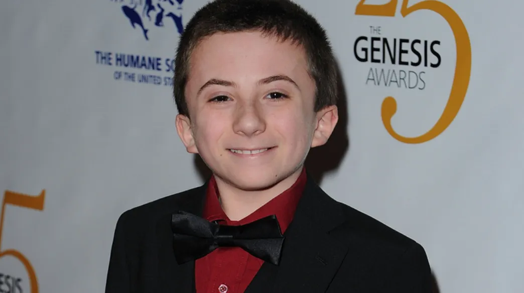 Atticus Shaffer Age, Height, Weight, Net Worth, Career, And Full Bio(00)