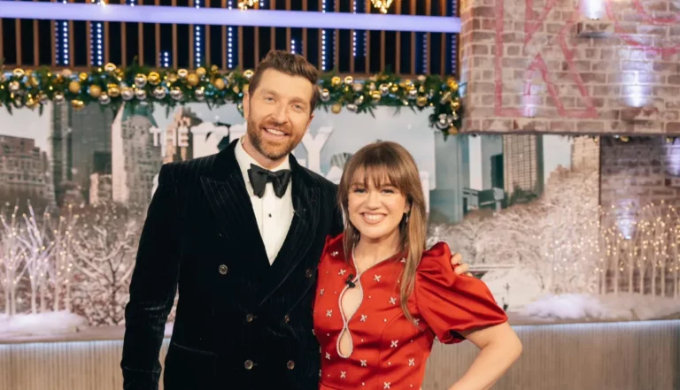 Brett Eldredge Wife, Age, Height, Weight, Net Worth, Career, And Full ...