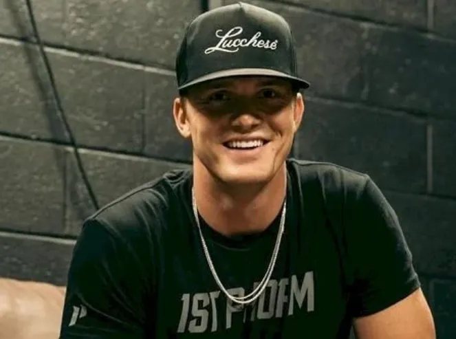 Parker Mccollum Age, Height, Weight, Net Worth, Career, And More