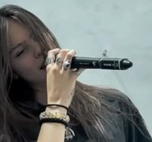 Sofia Isella Age, Height, Weight, Net Worth, Career, And More