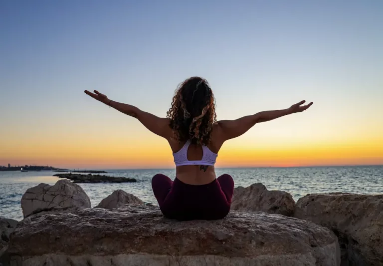 The Rise of Direct-to-Consumer Wellness What You Can Buy Smarter in 2025