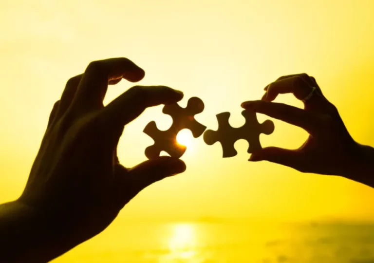 How Community Connections Improve Wellbeing in Later Life