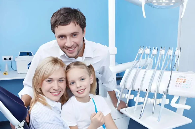 How Family Dentistry Brings Together Everyday Care And Aesthetic Improvements