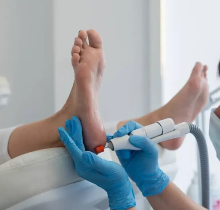 5 Ways Podiatry Helps Patients Avoid Surgery